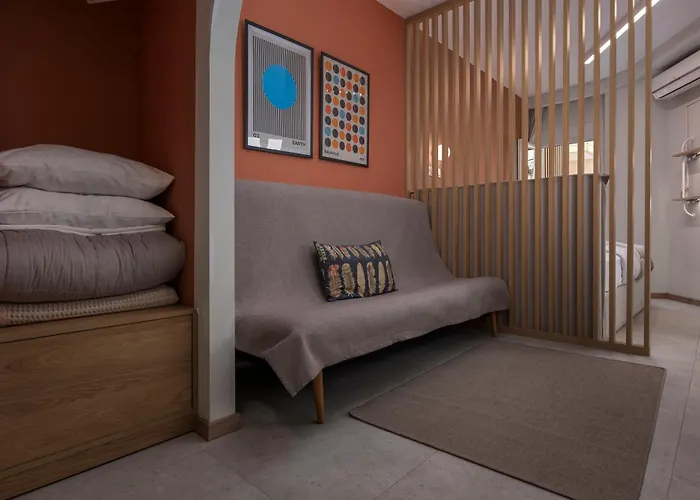 Vibe Center Family Flat 3 *